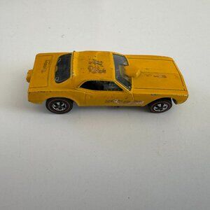 Lot 055 – Hot Wheels/Small Toys.  Sold As Is.  Red Line Yellow Flip Up Car